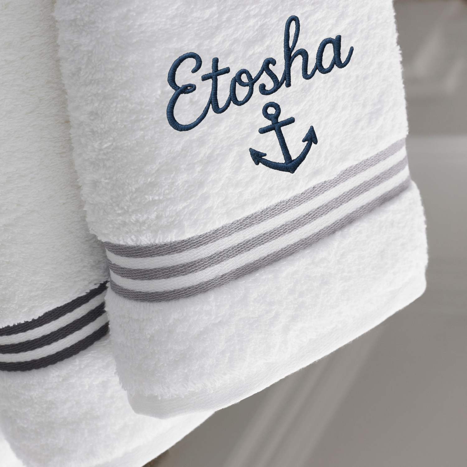 Monogram or Custom Name and Icon Bath Towels (Set of 2)