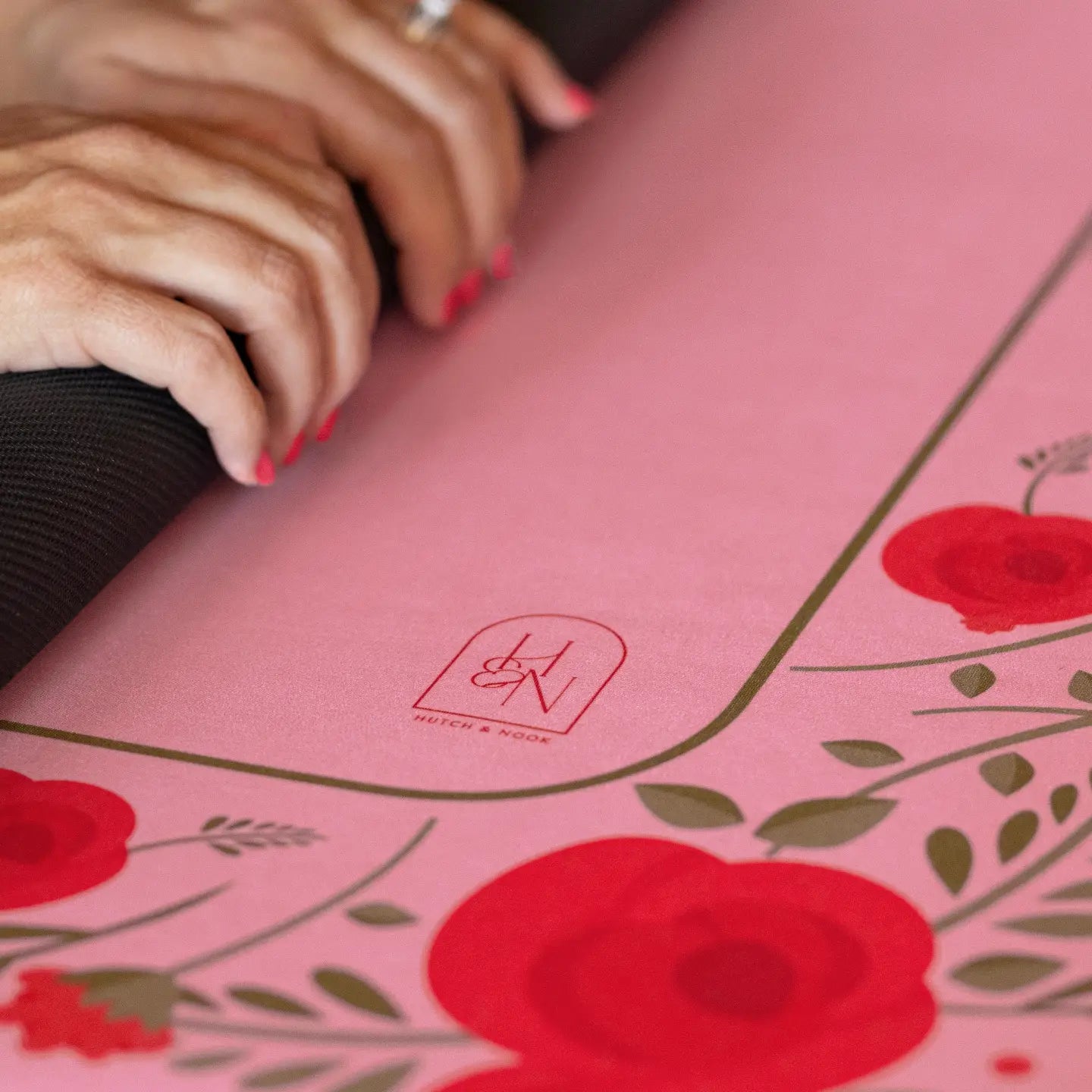 Hutch & Nook Mahjong Mat Pink Rose